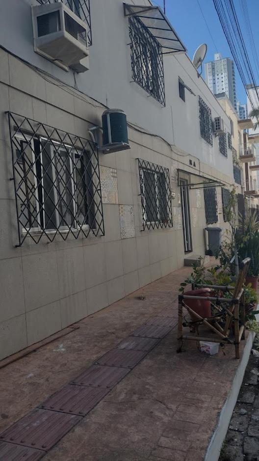 Hospedagem Domiciliar Alternativa Balneário Camboriú Exterior foto